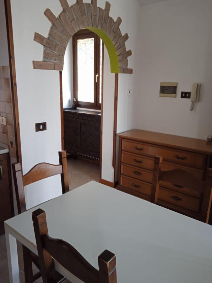 Da Vale E Teo Apartment Legnano Bagian luar foto