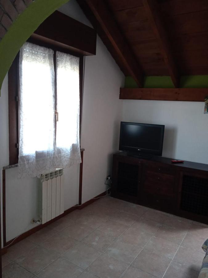 Da Vale E Teo Apartment Legnano Bagian luar foto